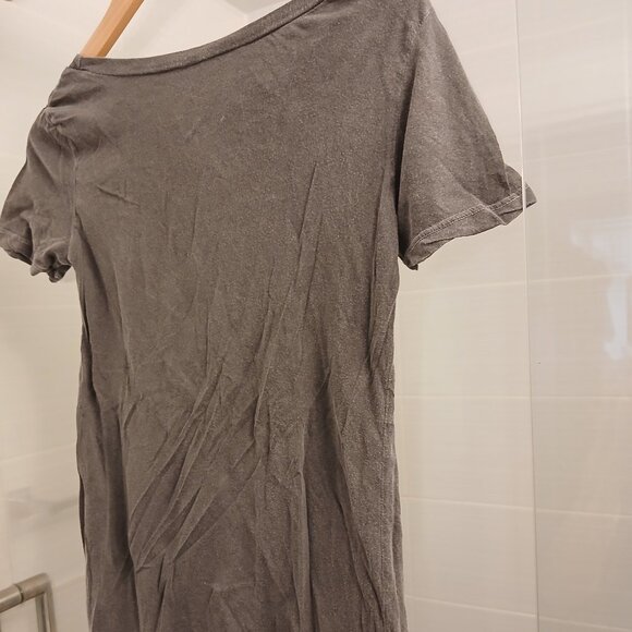 Vintage Chaser Addicted to Love Distressed Tee - Picture 4 of 11